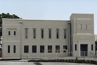 Luxurious Department Stores Image 1