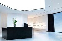 Luxurious Department Stores Image 4