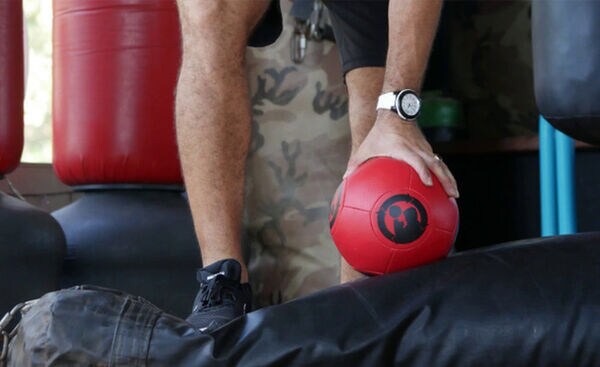 Freestyle Ball-Shaped Punching Bags