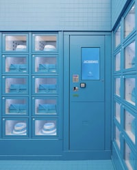 Surrealist Pop-Up Installations Image 4