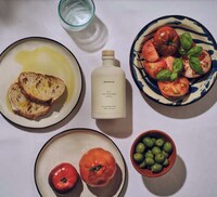 Direct-to-Consumer Olive Oils Image 2