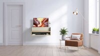 Display-Bearing Foldable Desks Image 1