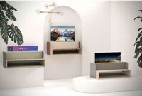 Display-Bearing Foldable Desks Image 4
