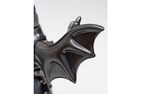 Sci-Fi Nostalgic Dragon Sculptures Image 3