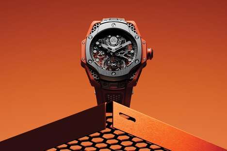 Hublot adds time and function to football with Big Bang e FIFA World Cup  Qatar 2022 smartwatch - Yanko Design