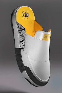 3D Metaverse Sneakers