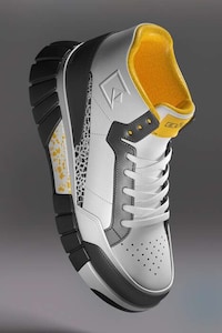 3D Metaverse Sneakers Image 4