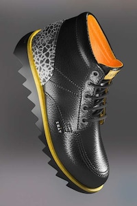 3D Metaverse Sneakers Image 6