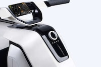 Expandable Electric Cargo Trikes Image 5