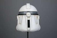 Sci-Fi-Themed Replica Helmets Image 2