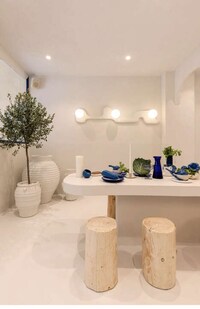 Blue-Accented Greek Restaurant Interiors Image 3