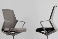 Ergonomically Elegant Office Chairs Image 6