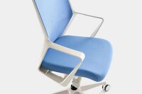 Ergonomically Elegant Office Chairs Image 7