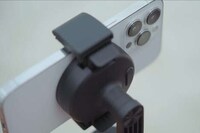 Magnetic Mobile Device Tripods Image 7