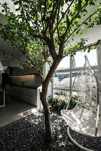 Airflow-Promoting Family Dwellings Image 4