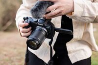 Mirrorless Image-Stabilization Cameras Image 2