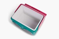 Speaker-Equipped Retro Coolers Image 3