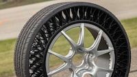 Airless Car Tires Image 1