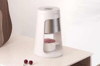 Minimalist Eco-Friendly Ice Shavers Image 2
