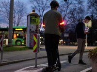 Gesture-Controlled Turn Signal Armbands Image 2
