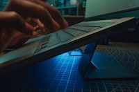 Graphene-Infused Laptop Stands Image 8