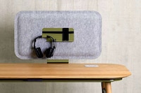 Customizable Workplace Furniture Image 6