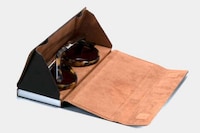 Device-Charging Glasses Cases Image 8