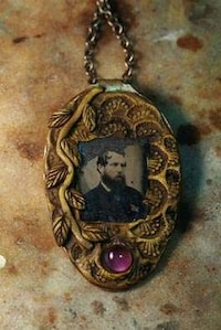 Lost Treasure Luxury Image 4