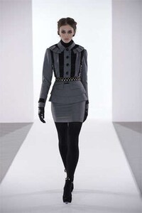 Oriental Fall Fashion Image 7