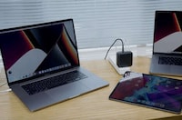 Speedy Ultra-Compact Tech Chargers Image 2