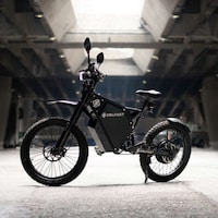 Smart Connected E-Bikes Image 1