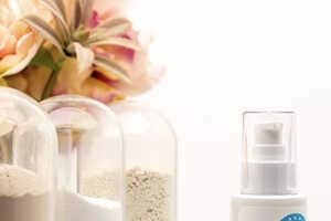 Microbiome-Friendly Skin Cleansing Oils