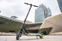 Electric Commuter Scooters Image 1