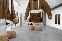 Oversized Pupper Fashion Installations Image 2