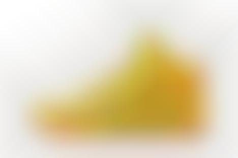 Vibrant High-Cut Basketball Sneakers