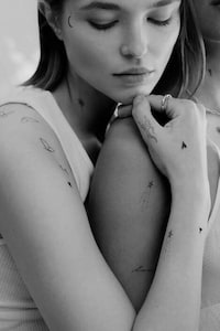 Dainty Minimalist Temporary Tattoos Image 4
