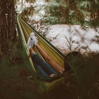 Natural Outdoor Bug Repellents Image 2