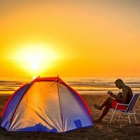 Natural Outdoor Bug Repellents Image 3