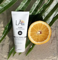 Clear Zinc Sunscreens Image 2