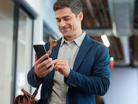 Productive Stylus-Equipped Smartphones Image 4