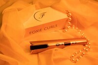 Cord-Free Hair Curler Tools Image 4
