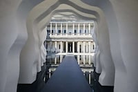 Monochromatic Sculptural Gateways Image 3
