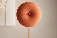 Elegant Axis-Mounted Lamps Image 7