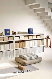 Wireless HiFi Speakers Image 2