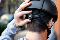 Foldable Light-Integrated Bike Helmets Image 3