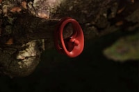 Contoured Ear-Hugging Headphone Concepts Image 4