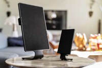 Inconspicuous Flat Speakers Image 2