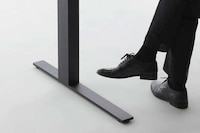Motorized Cable-Hiding Desk Designs Image 3