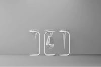 Minimalist Illusory Vases Image 2