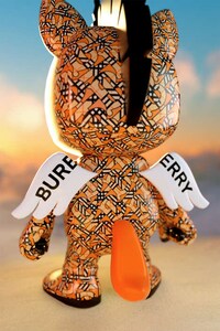 Customizable Luxury NFT Characters Image 7